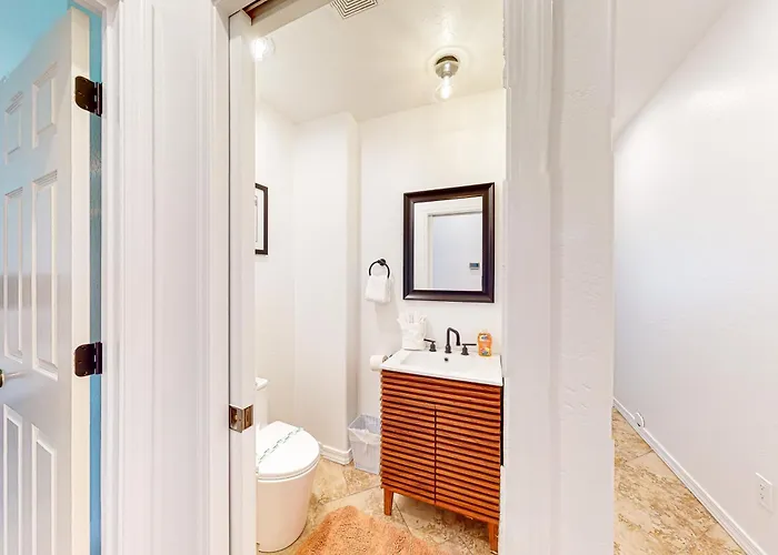 Holiday home Piestewa Getaway *