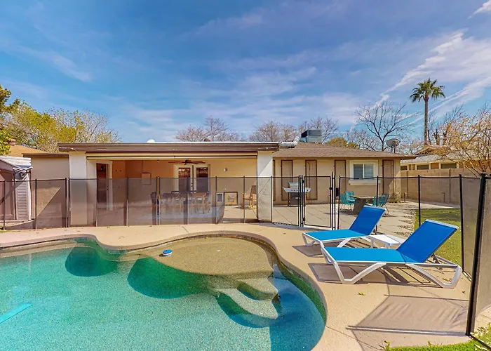 Piestewa Getaway Holiday home *